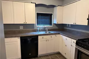 2321 Clinton St, Munhall, PA 15120 - Photo 4