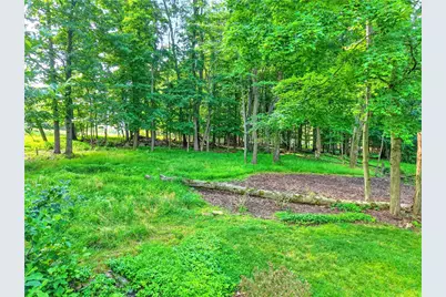 1593 Oakleaf Ln, Pittsburgh, PA 15237 - Photo 4