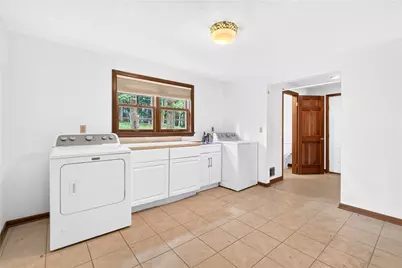 1593 Oakleaf Ln, Pittsburgh, PA 15237 - Photo 14