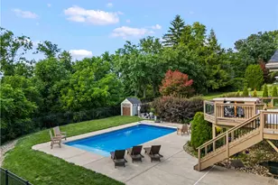 636 Aljo Dr, Pittsburgh, PA 15241 - Photo 12