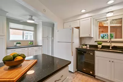 845 Kerry Hill Dr, Pittsburgh, PA 15234 - Photo 8