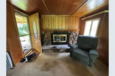1238 Pinewood Rd, Irwin, PA 15642 - Photo 4