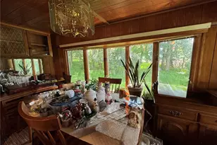 1238 Pinewood Rd, Sewickley Township, PA 15642 - Photo 6