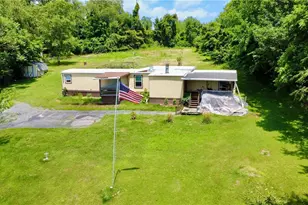 1238 Pinewood Rd, Irwin, PA 15642 - Photo 1