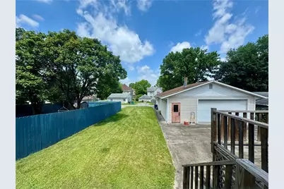 648 Chestnut St, Bridgeville, PA 15017 - Photo 12