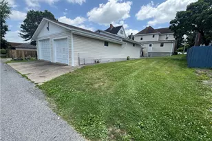 648 Chestnut St, Bridgeville, PA 15017 - Photo 10