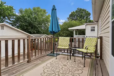 648 Chestnut St, Bridgeville, PA 15017 - Photo 14