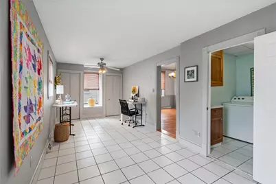 648 Chestnut St, Bridgeville, PA 15017 - Photo 12