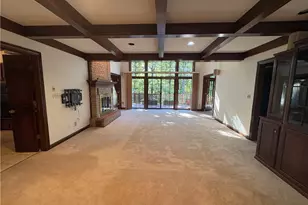 258 Cobblestone Dr, Hempfield Township, PA 15601 - Photo 4