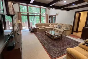 258 Cobblestone Dr, Hempfield Township, PA 15601 - Photo 16