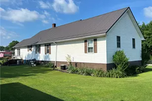 208 N 2nd St, Masontown, PA 15461 - Photo 24
