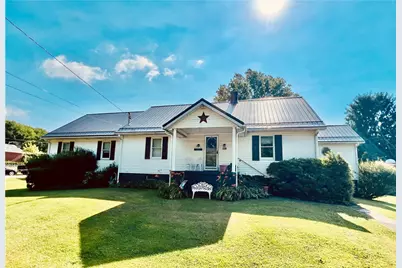 208 N. 2nd St, Masontown, PA 15461 - Photo 1
