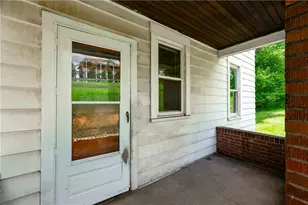 401 Penn Ave, Twp of But SE, PA 16045 - Photo 28