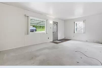 908 Upston St, Port Vue, PA 15133 - Photo 8