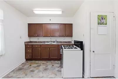 908 Upston St, Port Vue, PA 15133 - Photo 12