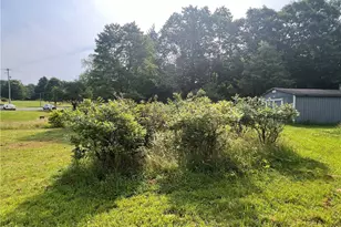 2612 Canoe Ridge Rd, Canoe Banks Twp, PA 15772 - Photo 18
