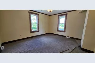 5 McKinley Ave, Smith Township, PA 15019 - Photo 6