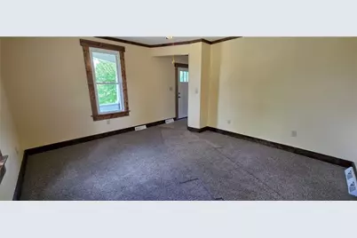 5 McKinley Ave, Smith Township, PA 15019 - Photo 8