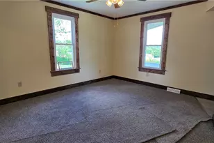 5 Mckinley Ave, Smith Township, PA 15019 - Photo 6