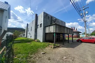 618 Hill St, Linesville Boro, PA 16238 - Photo 1