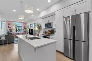 5454 Black St, Pittsburgh, PA 15206 - Photo 10