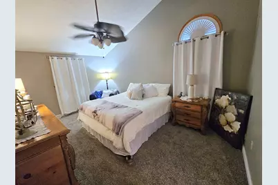 1575 S Main Street, North Franklin Township, PA 15301 - Photo 20