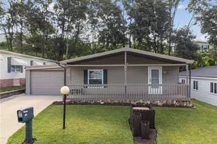 516 Heritage Ln, Murrysville, PA 15668 - Photo 2