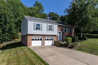 10 Kohleen Drive, Robinson Twp, PA 15136 - Photo 2