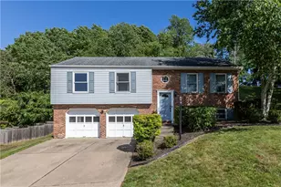 10 Kohleen Dr, Robinson Twp, PA 15136 - Photo 1