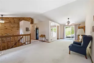 10 Kohleen Dr, Robinson Twp, PA 15136 - Photo 6