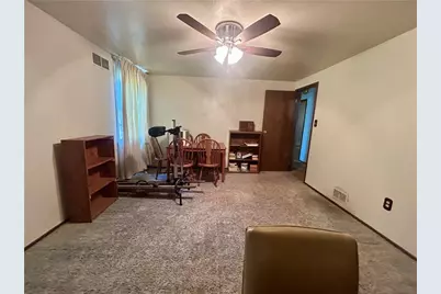 1061 Old Post Rd, South Park, PA 15129 - Photo 22
