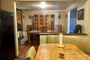1061 Old Post Rd, South Park, PA 15129 - Photo 6