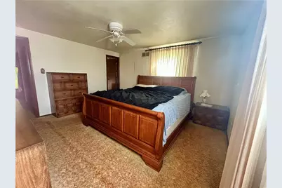 1061 Old Post Rd, South Park, PA 15129 - Photo 18