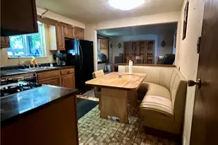 1061 Old Post Rd, South Park, PA 15129 - Photo 4