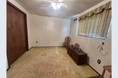 1061 Old Post Rd, South Park, PA 15129 - Photo 24