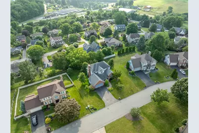 32 Saddlebrook Drive, Hempfield Township, PA 15601 - Photo 8