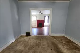 916 Harrison St, New Castle, PA 16101 - Photo 10