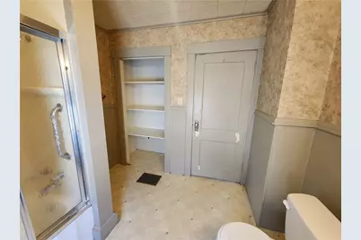 916 Harrison St, New Castle, PA 16101 - Photo 20