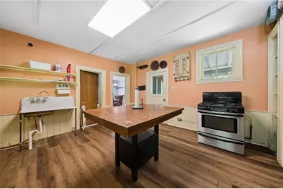 911 Whitten Hollow Rd, Upper Burrell, PA 15068 - Photo 8