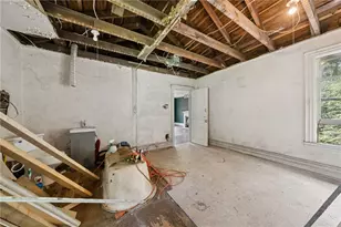 911 Whitten Hollow Rd, Upper Burrell, PA 15068 - Photo 22