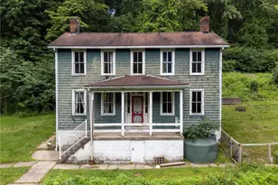 911 Whitten Hollow Rd, Upper Burrell, PA 15068 - Photo 1