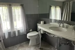 29 College Dr, Monaca, PA 15061 - Photo 24