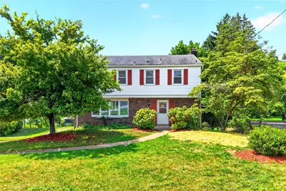 1033 Balmoral Dr, Pittsburgh, PA 15237 - Photo 2