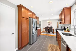 1033 Balmoral Dr, Pittsburgh, PA 15237 - Photo 22