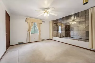261 Shasta Dr, Pittsburgh, PA 15239 - Photo 16
