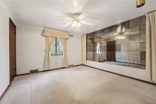 261 Shasta Dr, Pittsburgh, PA 15239 - Photo 16