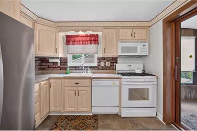 577 Arbor Ln, Pittsburgh, PA 15236 - Photo 12