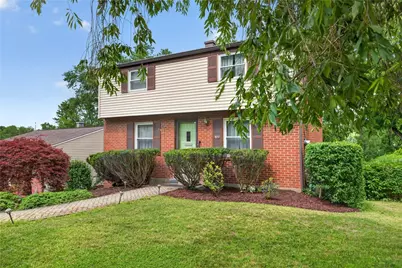 577 Arbor Ln, Pittsburgh, PA 15236 - Photo 4
