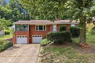 1140 Lakemont Dr, Pittsburgh, PA 15243 - Photo 2