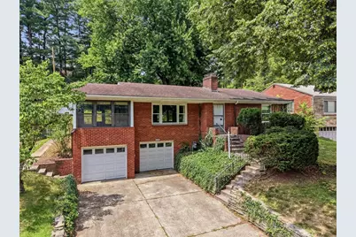 1140 Lakemont Dr, Pittsburgh, PA 15243 - Photo 1